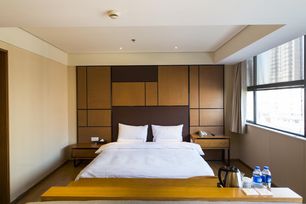 Ji Hotel Shanghai Hongqiao Transport Hub Linkong Zone Dış mekan fotoğraf