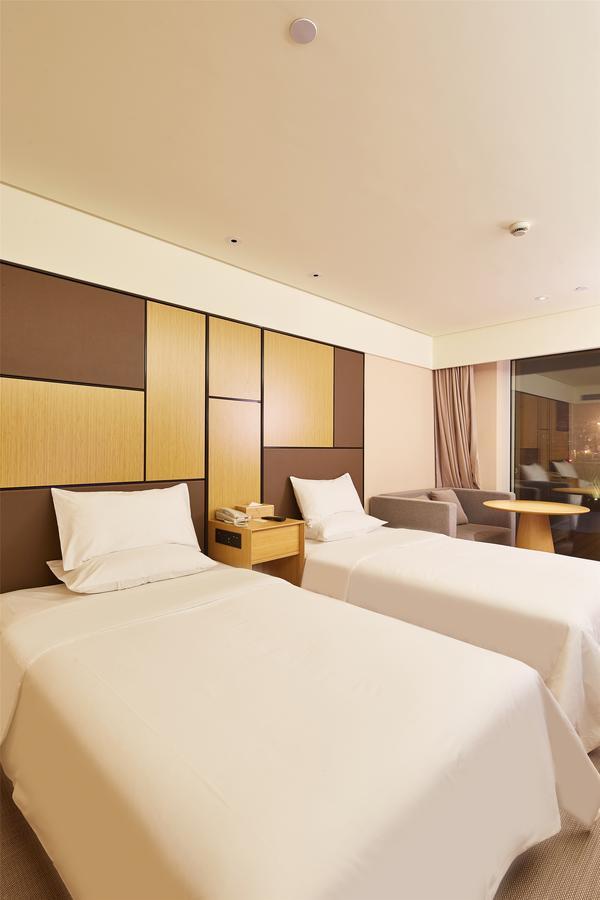 Ji Hotel Shanghai Hongqiao Transport Hub Linkong Zone Dış mekan fotoğraf