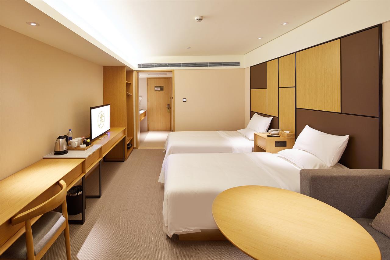 Ji Hotel Shanghai Hongqiao Transport Hub Linkong Zone Dış mekan fotoğraf