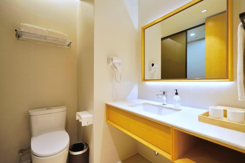 Ji Hotel Shanghai Hongqiao Transport Hub Linkong Zone Dış mekan fotoğraf